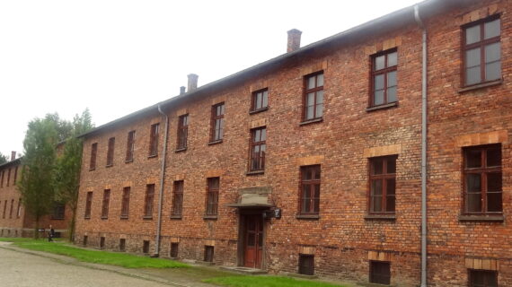 Beste Serim Erbak: POLONYA-Kraków-Auschwitz Toplama Kampı V.Bölüm