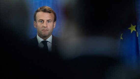 Fransa’da Macron’un yenilgisi, ülkeyi kaos noktasına getirdi
