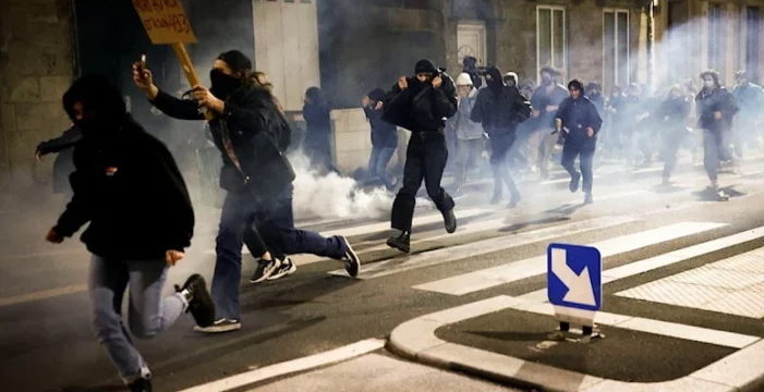 Paris karıştı: 113 kişi gözaltına alındı!..