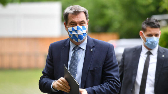 Söder: “Tatille ilgili plan yeniden ele alınmalı” Söder: “Tatille ilgili plan yeniden ele alınmalı”