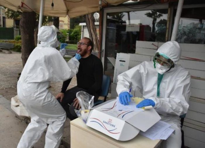 Koronavirüs testlerini kısıtlama kararı büyük tepki çekti