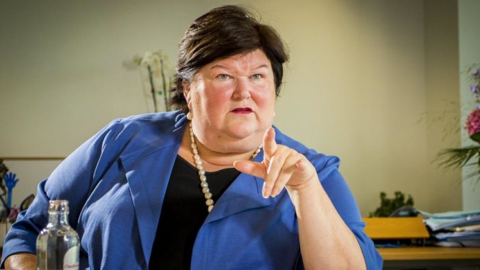Sağlık Bakanı: Maggie De Block: “Kaçma zamanı değil!..”