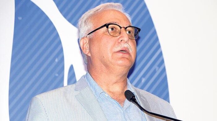 COVİD-19: Makyaj odalarında risk yüksek!..