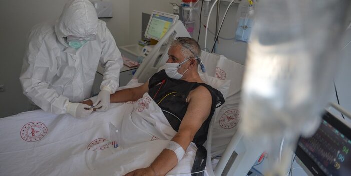 “Bundan sonra koronasız hayat yok!..”