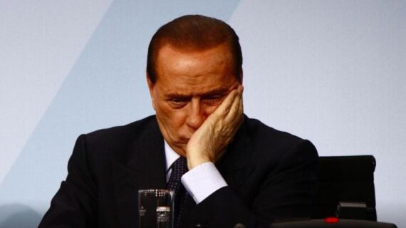 Silvio Berlusconi Covid-19’a yakalandı!..