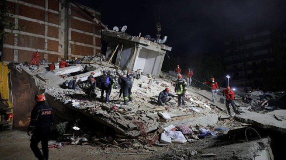 İzmir depreminde can kaybı 115’e yükseldi
