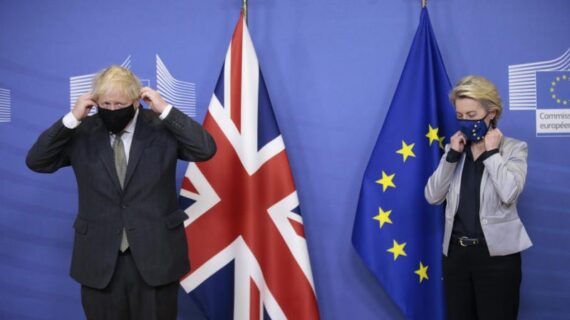 İngiltere ve AB Brexit sonrası ticaret anlaşmasını imzalıyor