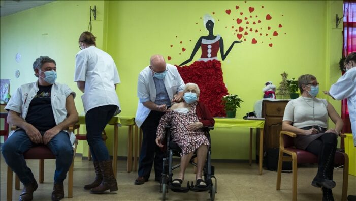 Pfizer/BioNTech aşısını olan 24 kişi öldü!..