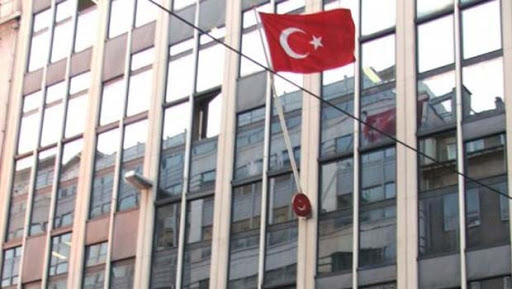 AB’de binlerce Türk adeta mahsur kaldı