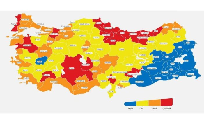 COVID-19: ‘Uşak’ risk haritasında ayrıştı!..
