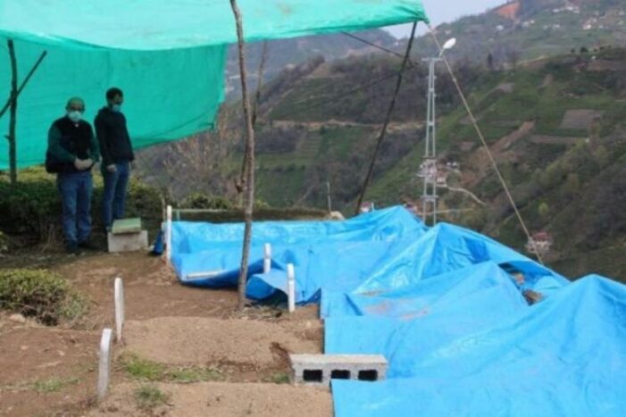 COVID-19: Aynı aileden 8 kişi hayatını kaybetti