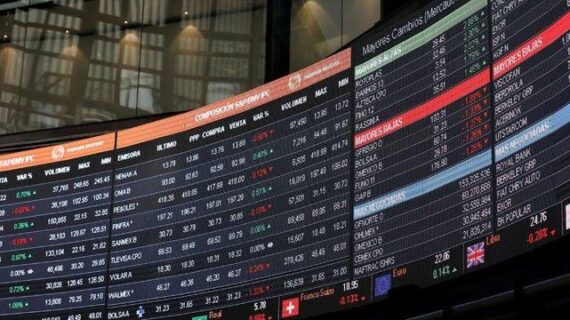 İngiltere borsası yükseldi