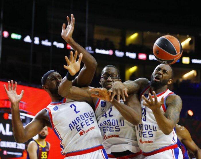 Anadolu Efes Avrupa şampiyonu oldu…