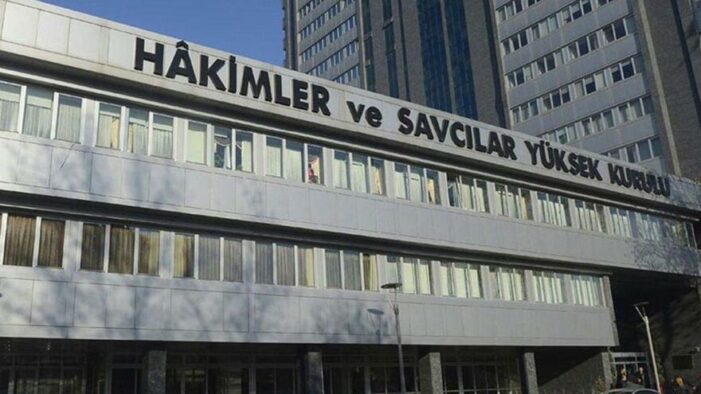 Bakırköy ve Çorlu savcıları meslekten men edildi