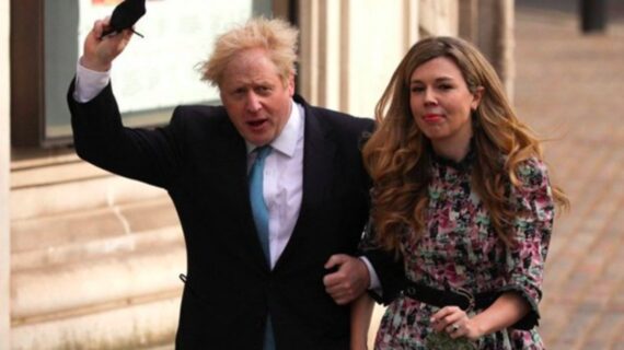 Başbakan Boris Johnson gizli törenle evlendi