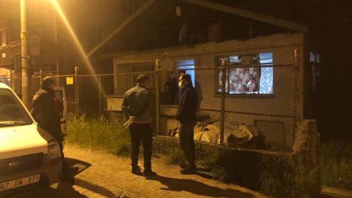 Konya’da eşini bıçaklayarak öldürdü, kızını kaçırdı..