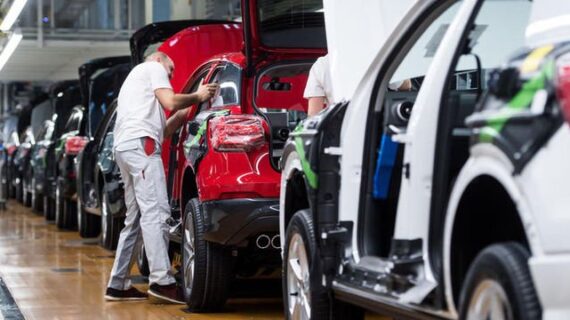 Alman otomotiv sektöründe iş beklentisi arttı