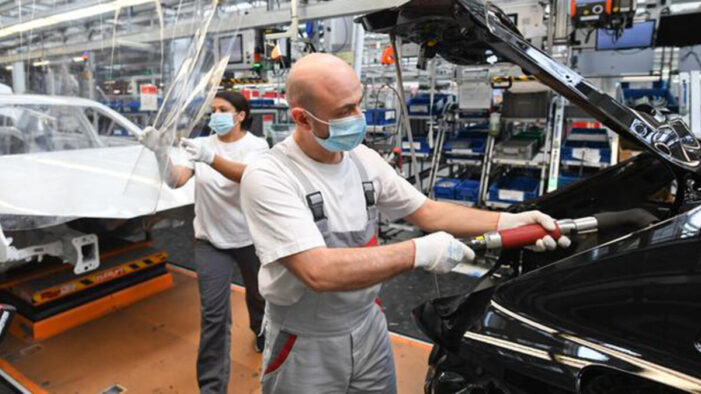 Almanya’da sanayi üretimi yükseldi