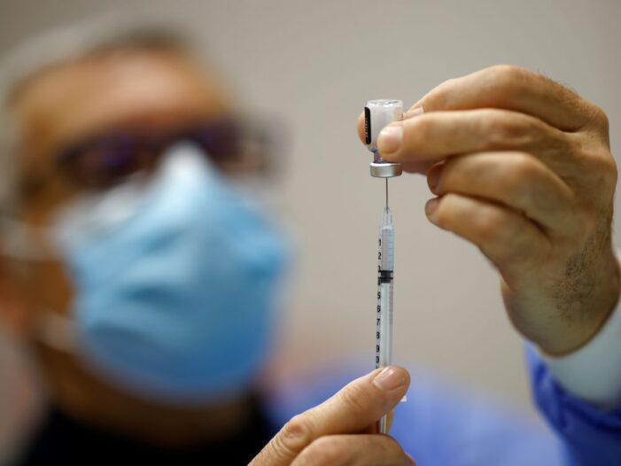 COVID-19: Yeni gurup aşılama başlıyor