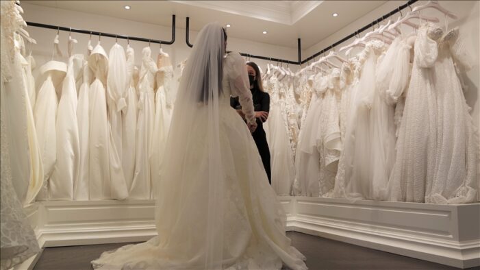 Normalleşme gelinlik ve çeyiz sektörünü hareketlendirdi