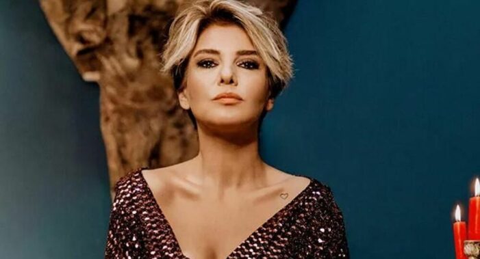 Sanatçılardan kademeli normalleşmeye tepki!..