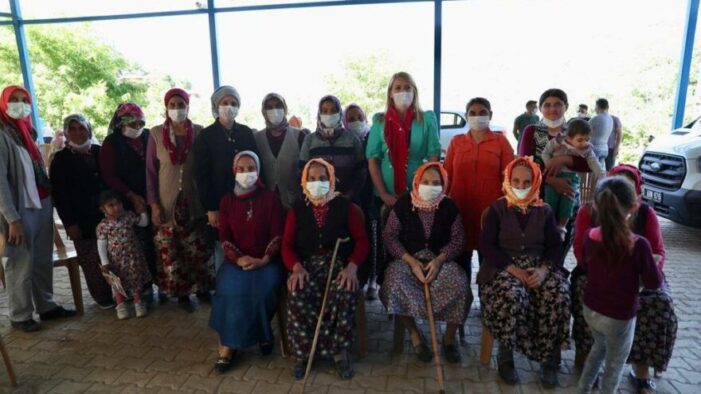 Belediyeden kadın üreticilere 5 koyun 1 koç!..