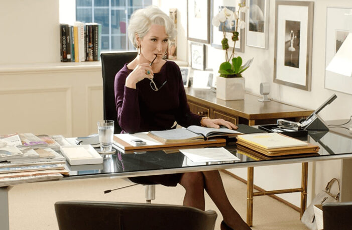 “Şeytan Marka Giyer” filminin ekibi 15. yılını kutlamak için yeniden bir araya geldi