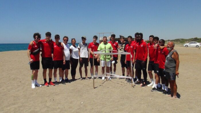 Eski gol kralı Tanju Çolak’tan carettalara destek!..