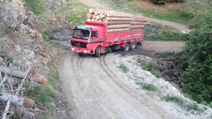 Ekmek parası için tehlikeli yolculuk!..