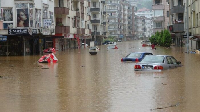 Artvin’de sel felaketi