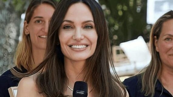 Angelina Jolie eğitim alan arıcılara diplomalarını verdi