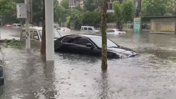 Çin’in Henan eyaletinde sel felaketi!..