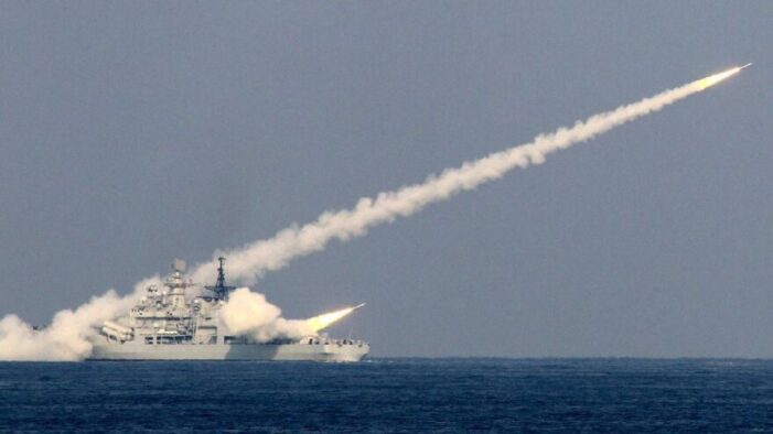 “Rusya hipersonik güdümlü füze denemesini gerçekleştirdi”