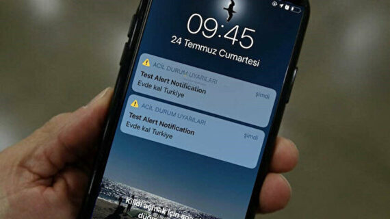 iPhone kullanıcılarının telefonlarına “Evde Kal Türkiye” uyarısı!..