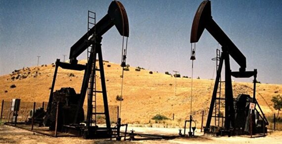 Brent petrolünün varil fiyatı düşüşte..