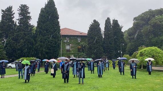 Boğaziçi Üniversitesi’nde akademisyenler protesto nöbetlerini sürdürdü