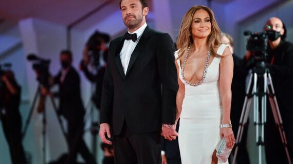 Jennifer Lopez sevgilisi Ben Affleck’in başrol oynadığı filmin galasına katılmadı