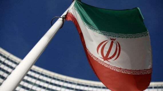 İran yeni yaptırımlar uygulayan ABD’yi kınadı