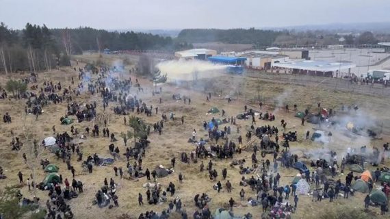 Belarus-Polonya sınırında arbede çıktı Belarus-Polonya sınırında arbede çıktı