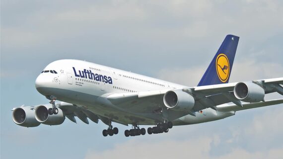 Lufthansa kamu kurtarma paketini ödedi Lufthansa kamu kurtarma paketini ödedi