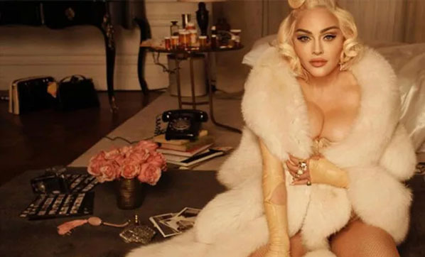 Madonna eleştiri yağmuruna tutuldu
