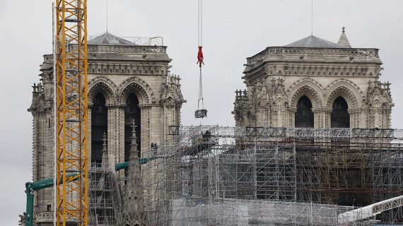 Notre-Dame Katedrali’nde restorasyon krizi…