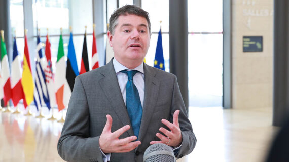 Donohoe: “Enflasyondaki artış beklenenden daha kalıcı” Donohoe: “Enflasyondaki artış beklenenden daha kalıcı”