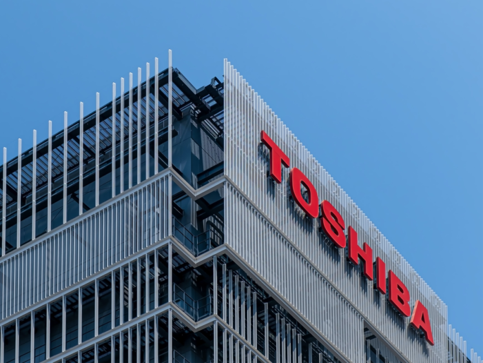 Toshiba üç farklı şirkete bölünmeyi planlıyor