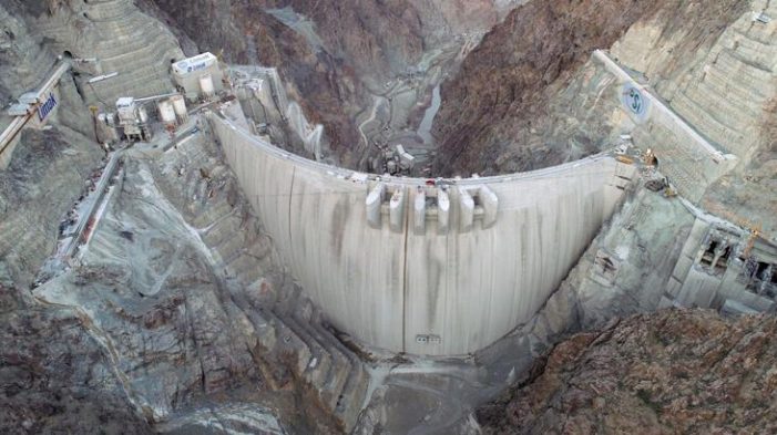 Türkiye’nin en yüksek barajında sona yaklaşıldı