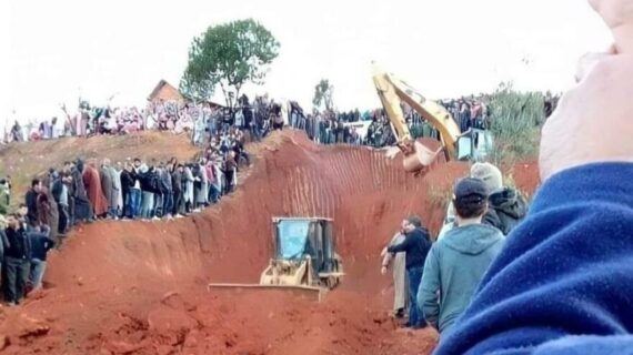 Fas’ta kuyuya düşen çocuğu kurtarmak için 48 saattir çalışmalar sürüyor Fas’ta kuyuya düşen çocuğu kurtarmak için 48 saattir çalışmalar sürüyor