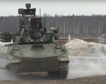 Putin emri verdi: Rus askerleri ve tanklar Ukrayna’ya ilerliyor..
