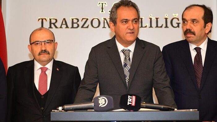 Bakan Özer: Yüz yüze eğitim ara vermeden tamamlanacak