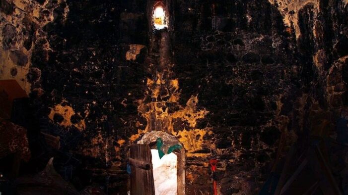 İki bin yıllık kilise gün yüzüne çıktı
