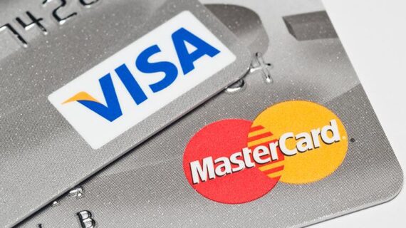 Visa ve Mastercard’tan Rusya’daki faaliyetlerini durdurma kararı..